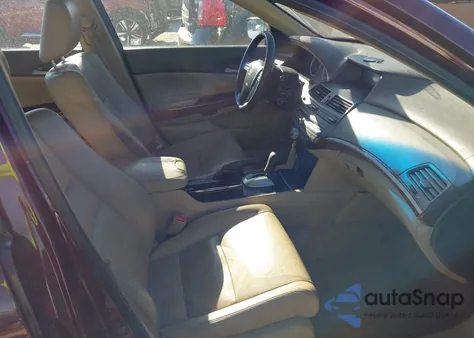 2010 Honda Accord 2.4 Ex-L из США, поврежденный, VIN 1HGCP2F85AA145291